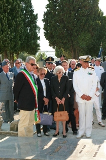 Arrivederci caro Ammiraglio. L'ANMI di Pescia e tla Marina Militare tutta non ti dimenticher mai. 